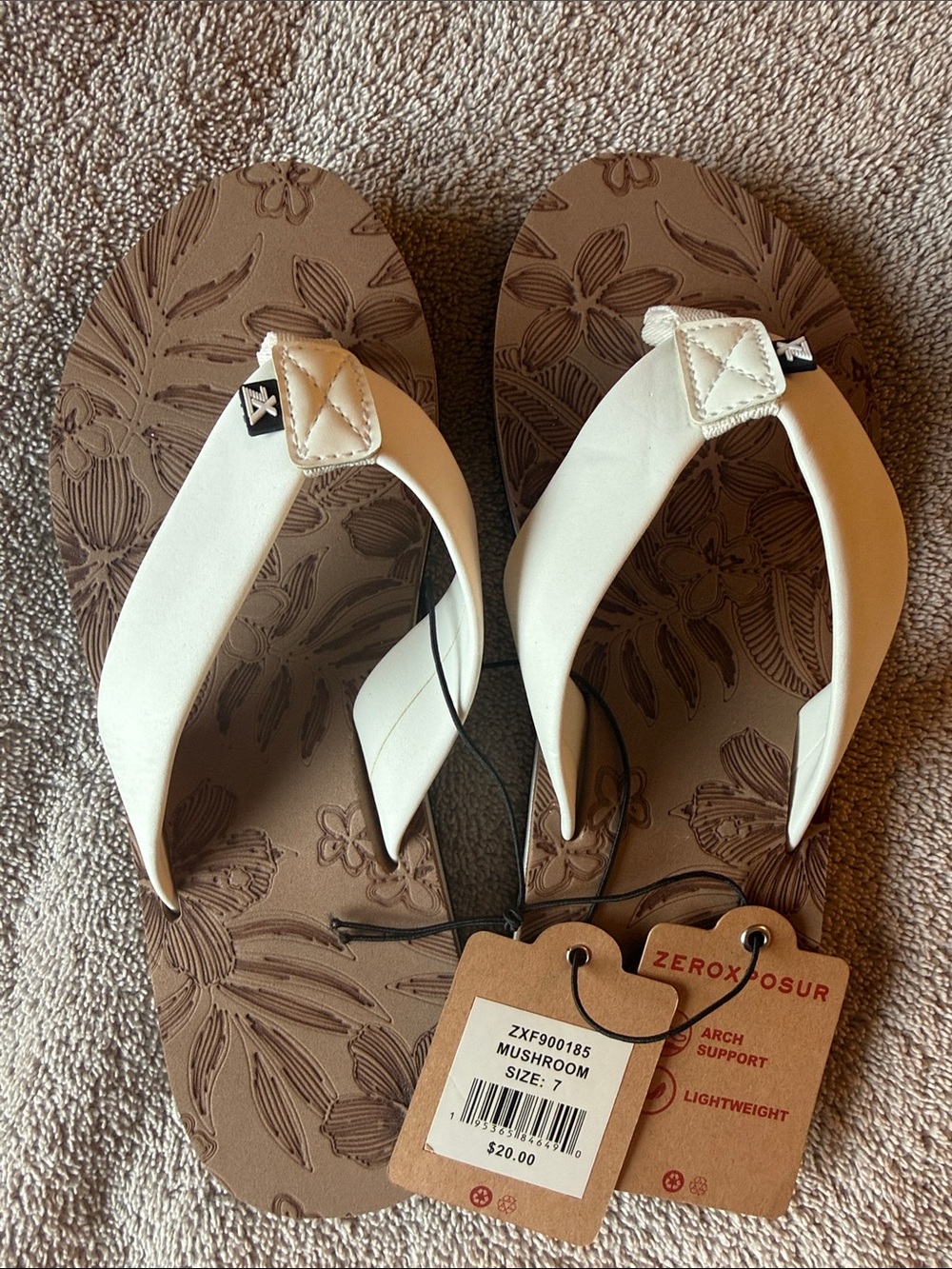 Zeroxposur Women's Cream Strap Sandals with Mushroom Brown Floral Footbed Sz 7